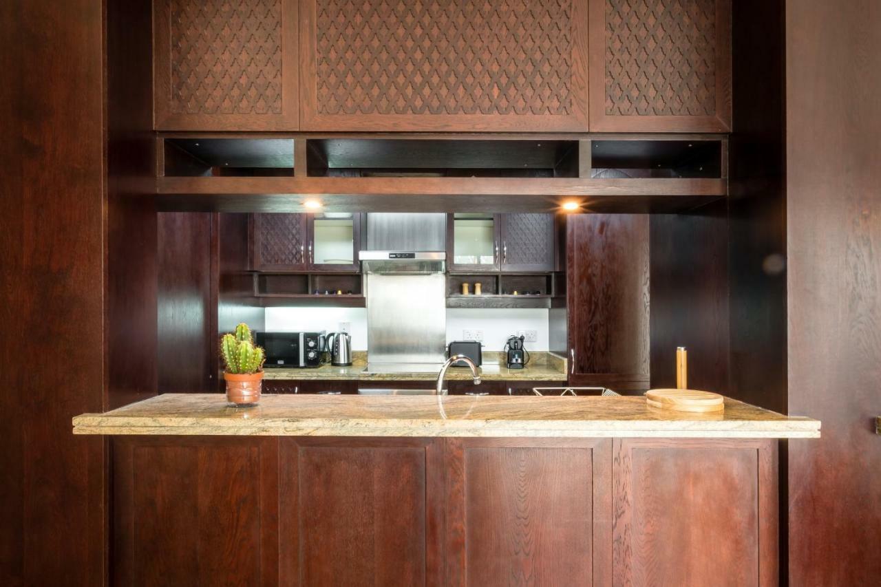 Maison Privee - Exclusive Apt With Burj Khalifa Next Door Dubai Exterior photo